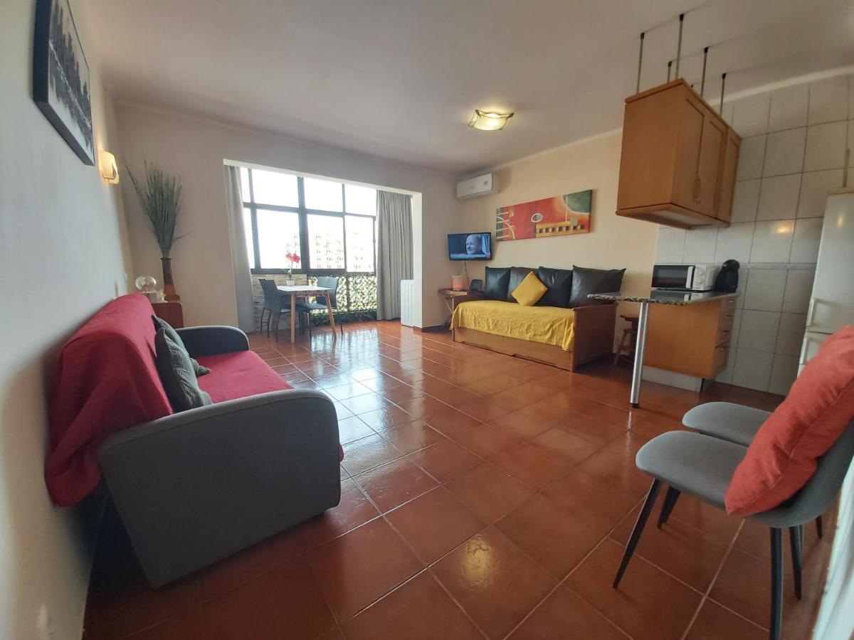 Great 1Bed Flat - Praia Da Rocha - Wi-Fi - Parking 포티마오 외부 사진